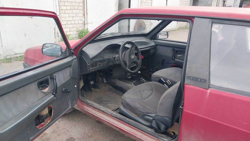 легковий автомобіль