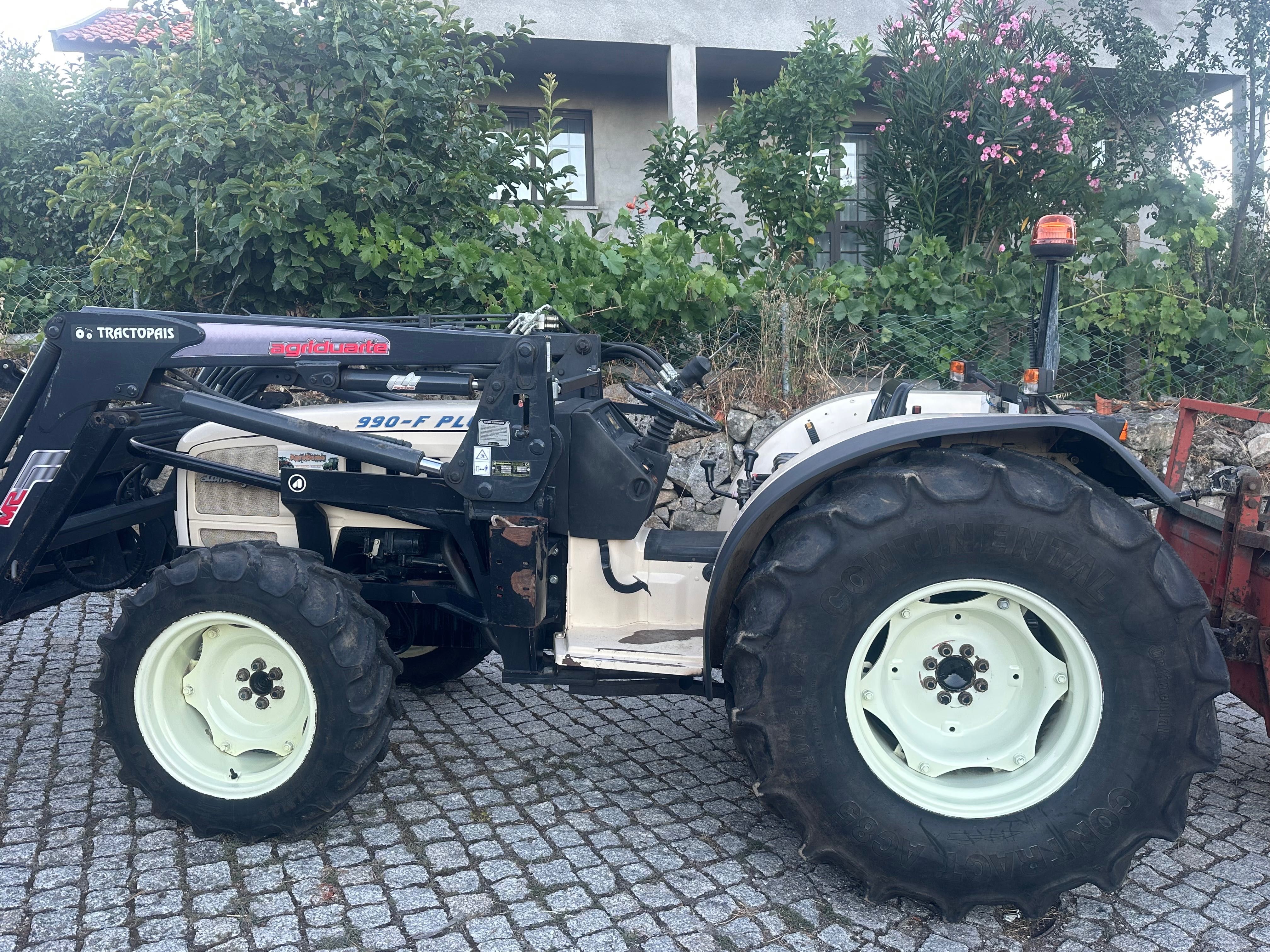 Tractor lamborghini
