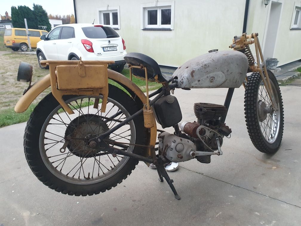 BSA C10 sprzedam części w całości wsk wfm shl