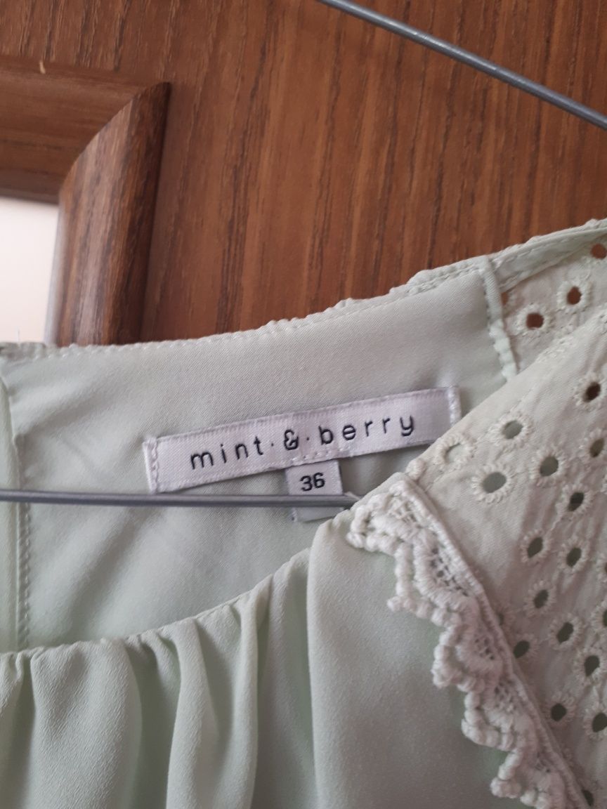 Seledynowa sukienka mint & berry S