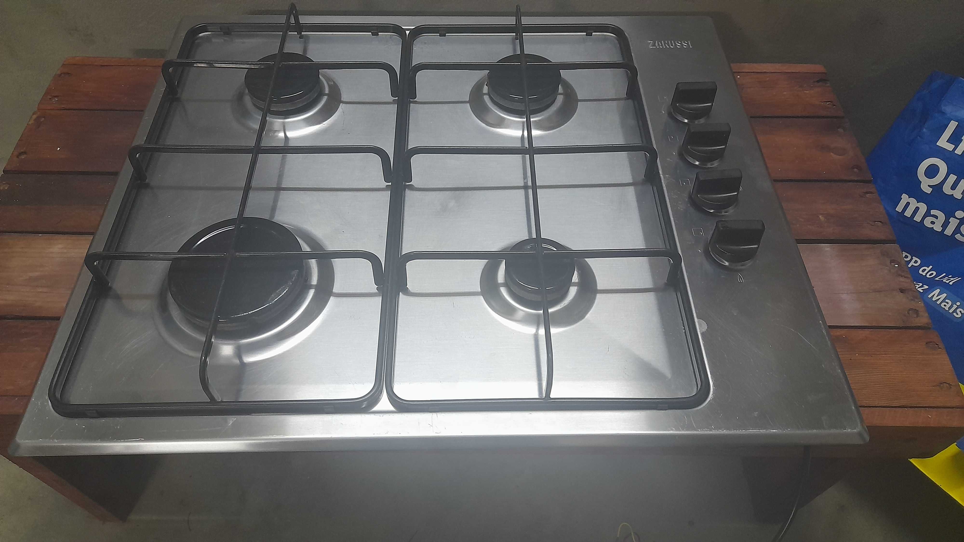 Placa gás Zanussi