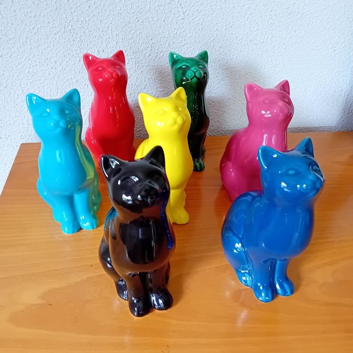 Gatos de cerâmica