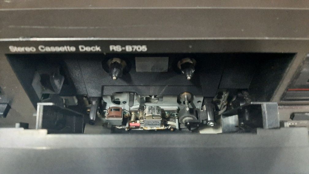 Technics RS-B 705