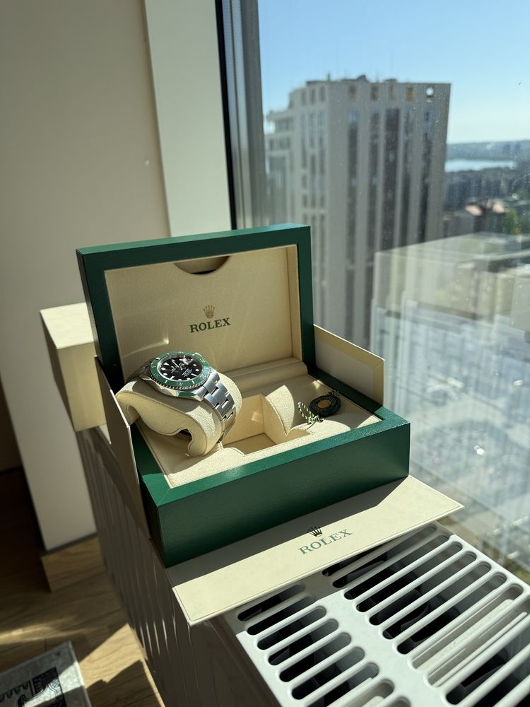 Rolex Submariner Date “Starbucks” ref. 126610LV 2023