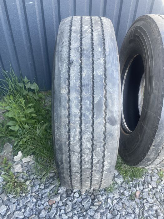 Шини вантажні пара Continental 295/80 r22.5 резина