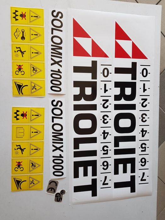 Naklejki wóz paszowy trioliet solomix1000 strautman sano metaltech