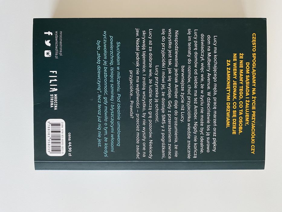 Książka Kobieta z sąsiedztwa Sue Watson