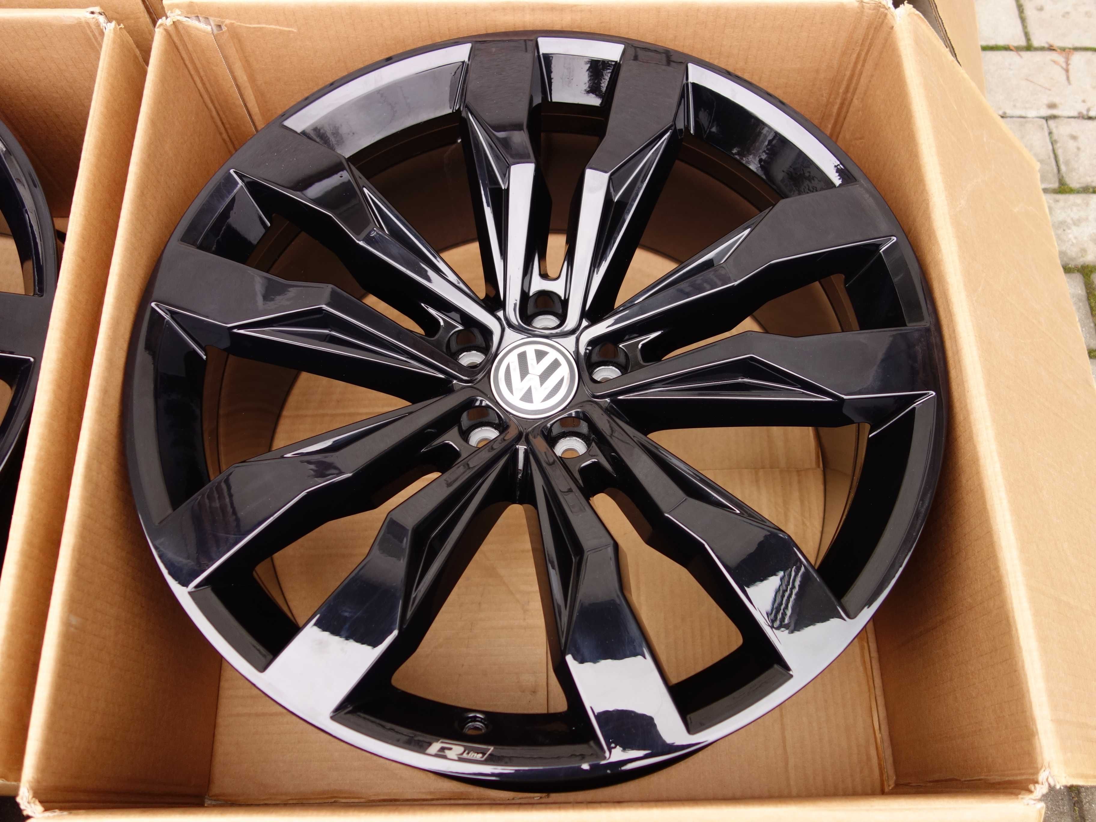 Felgi VW TOUAREG R-LINE 21'' Nowy Model Czarny Połysk!!