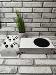 |XBOX Series S| 2 pady | stacja ład. | od I właściciela| stan sklepowy