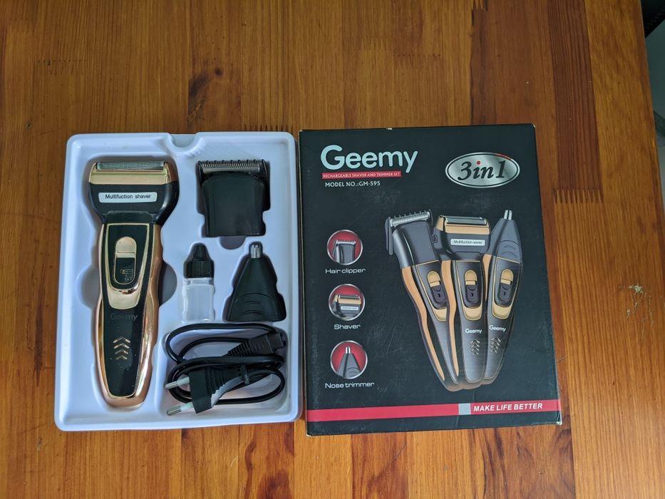 Машинка для стрижки електробритва тример Geemy Gm-595