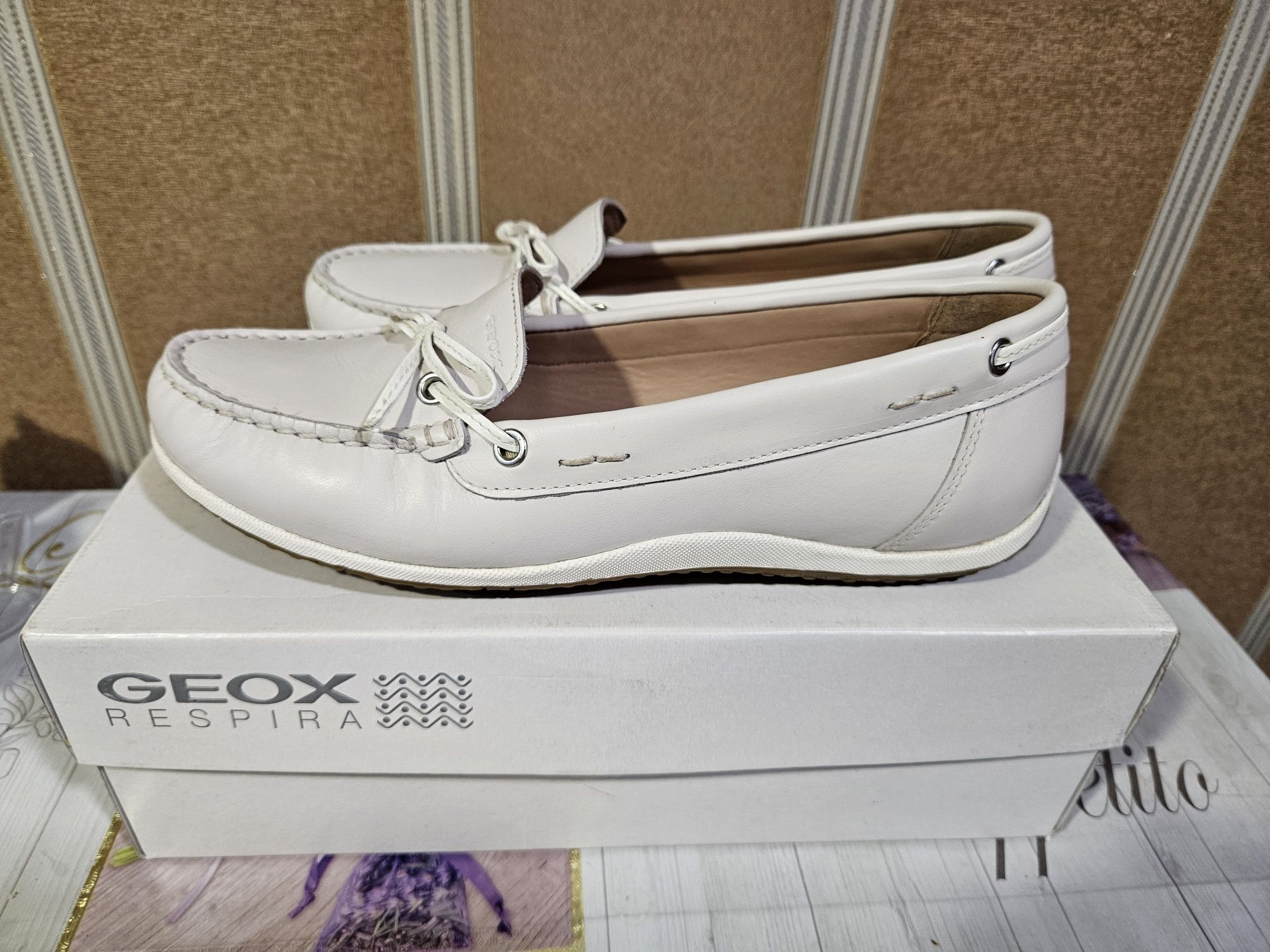 Кожаные туфли, слипоны, мокасины GEOX