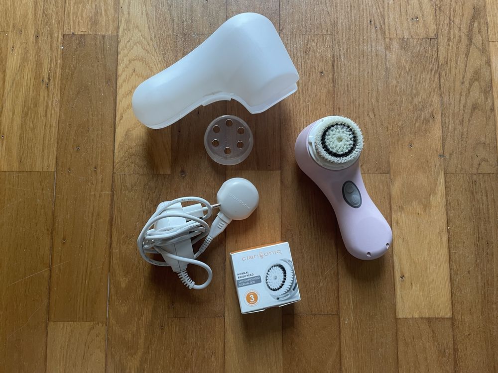 Kit de limpeza de pele Clarisonic + escova extra