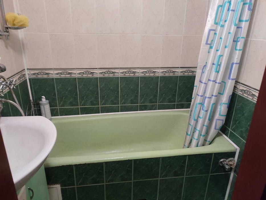 Сдам в довгострокову оренду 3 кім. квартиру