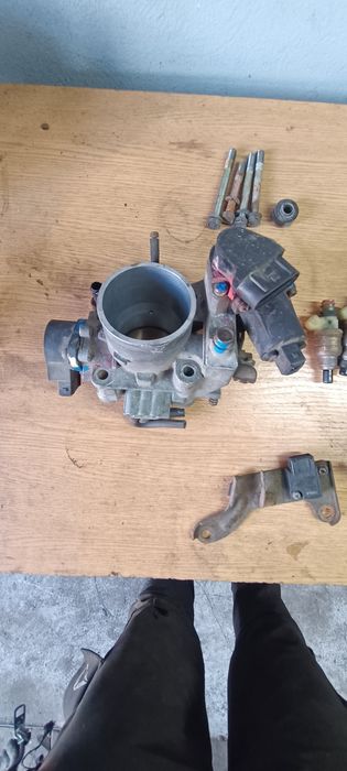 Дросельная заслонка mitsubishi galant 6, мотор 4g63 2.0 8клапаний