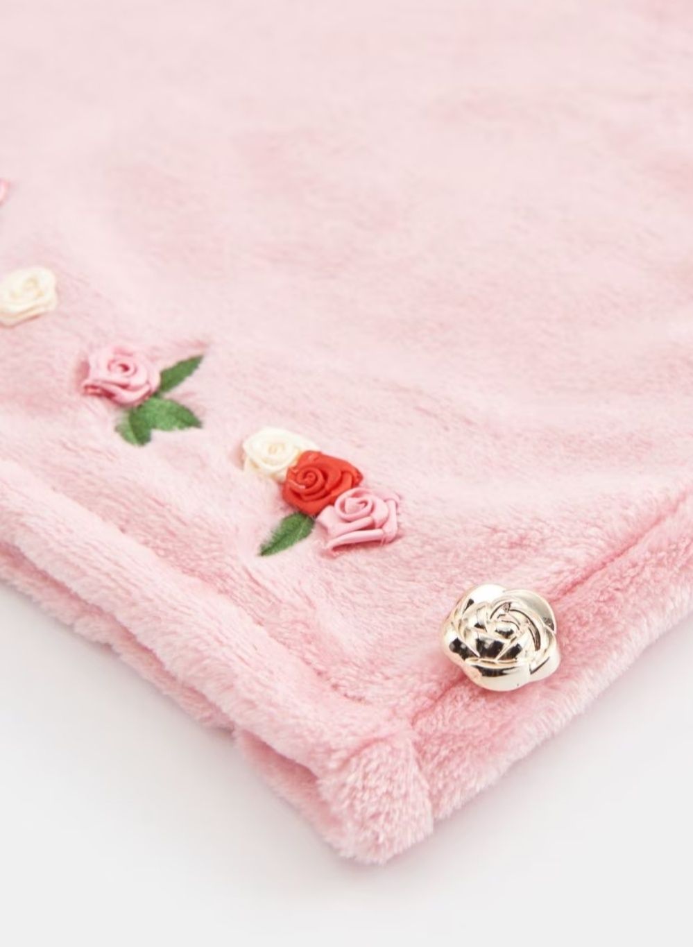 Ręcznik do włosów piękna i bestia różowy z różyczkami coquette