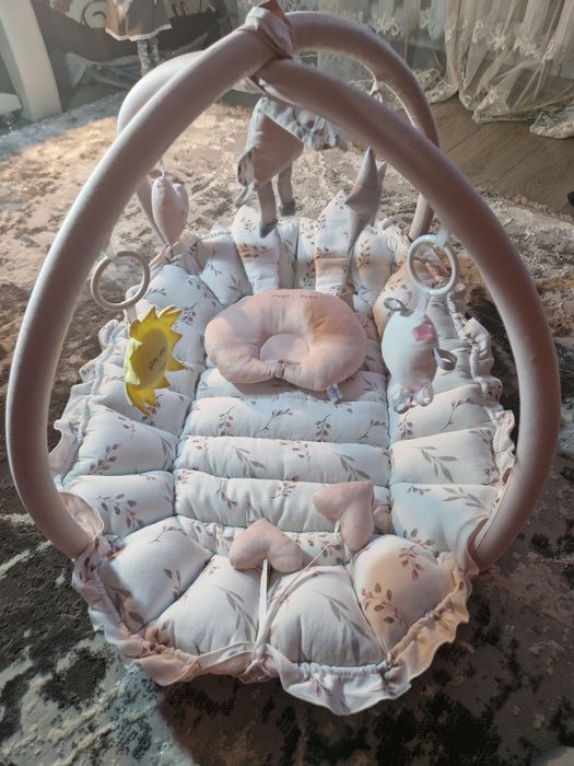 Кокон - гніздо для новонароджених дітей.