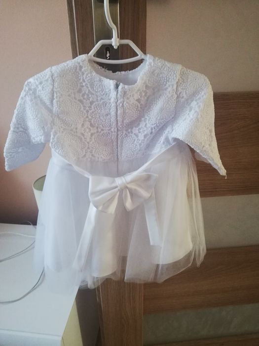 Ubranko do chrztu dla dziewczynki