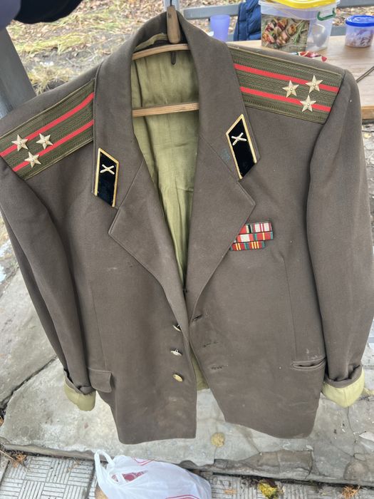 Продам военные вещи ссср и старые другие