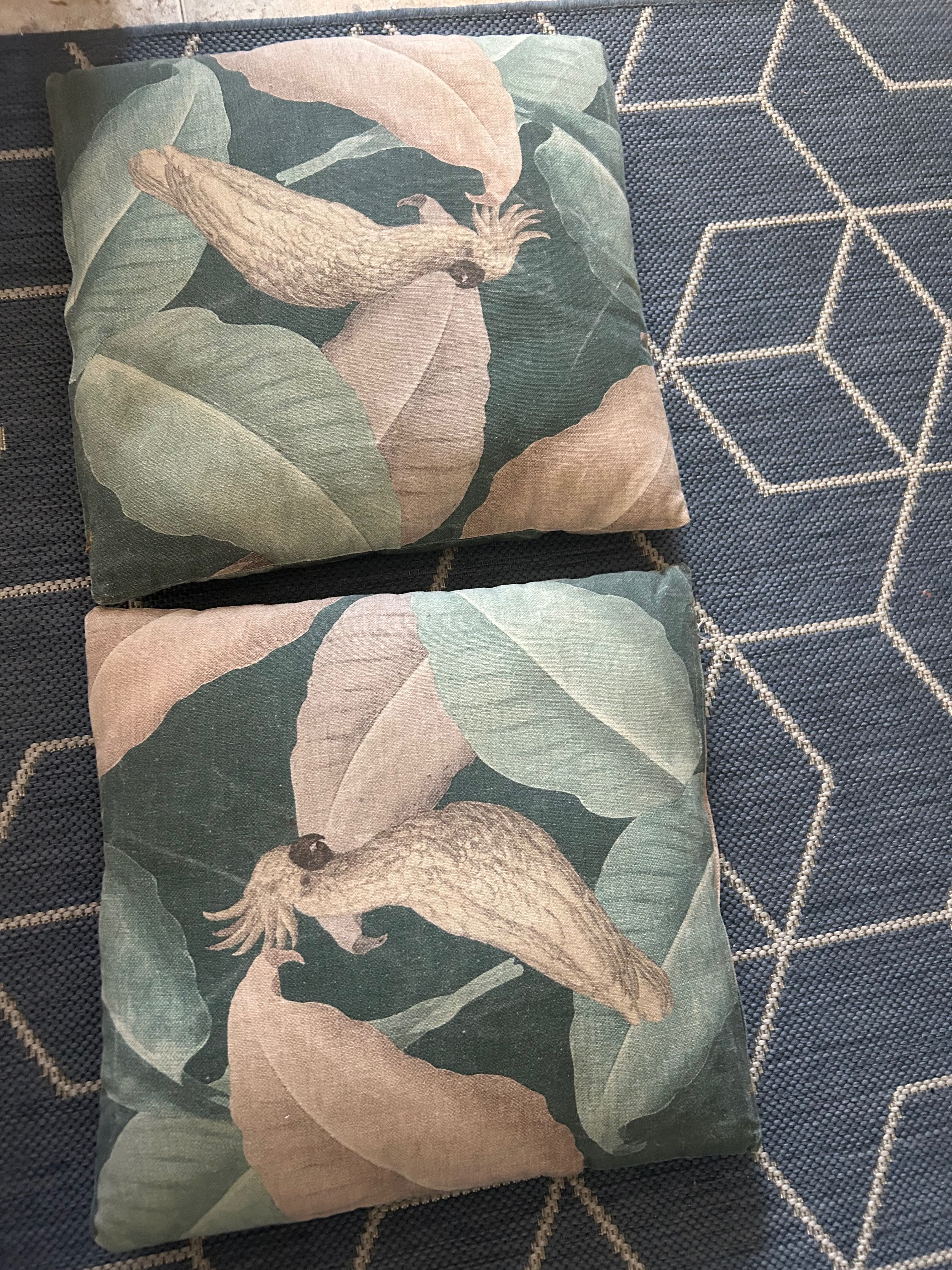 Conjunto: 2 almofadas, 4 cortinados (verde, creme, castanho)