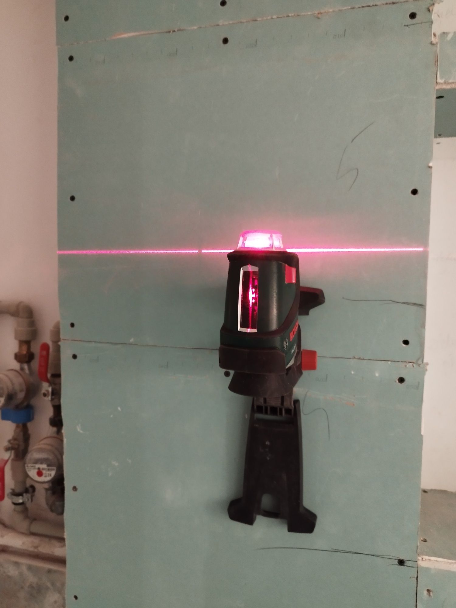 Laser krzyżowy Bosch pll360