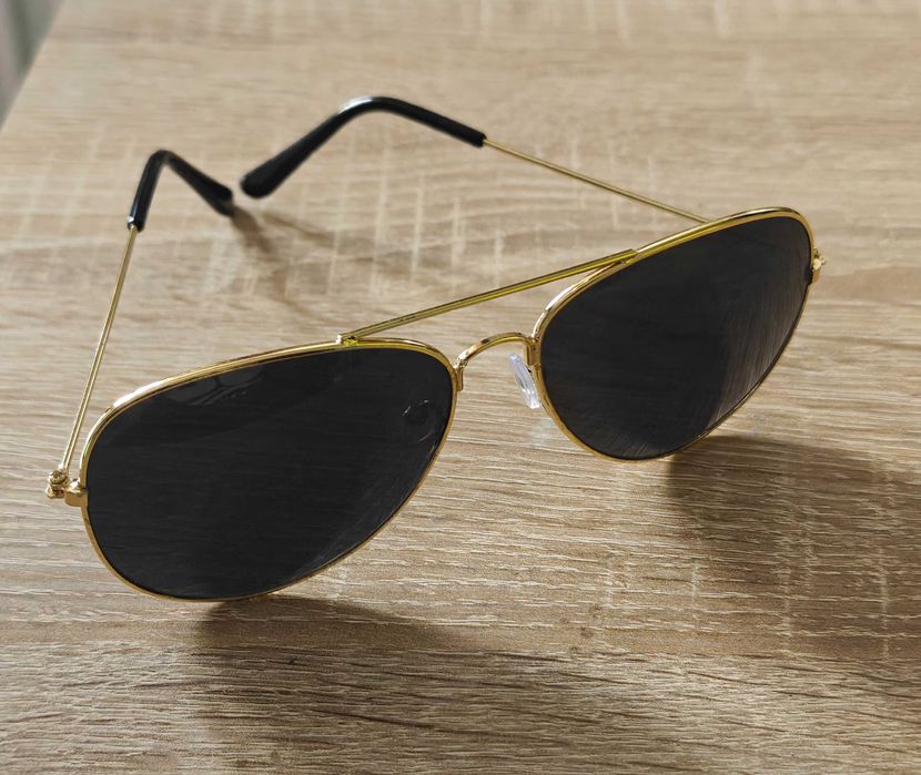 Okulary przeciwsłoneczne typu aviator pilotki