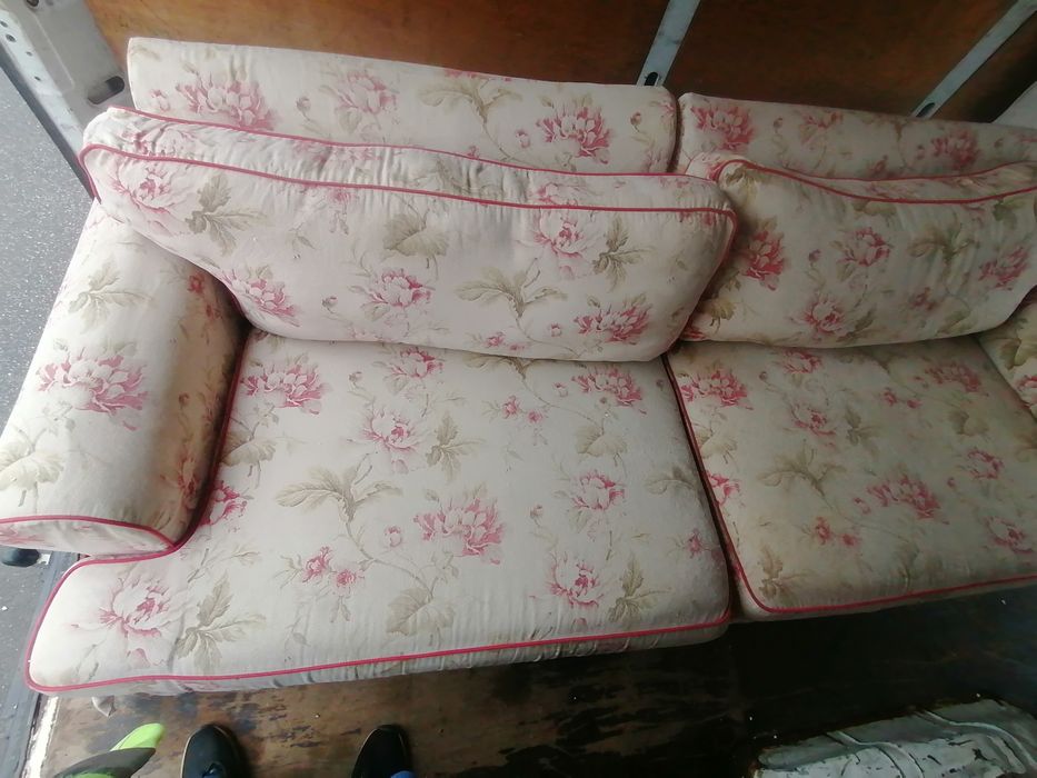 Sofa dwuczęściowa  z poduszkami,Transport 180 zł w obrębie Toruń.