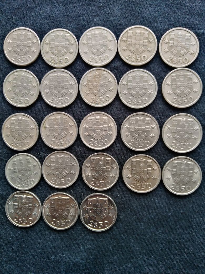 Coleção de moedas de2.5 escudos