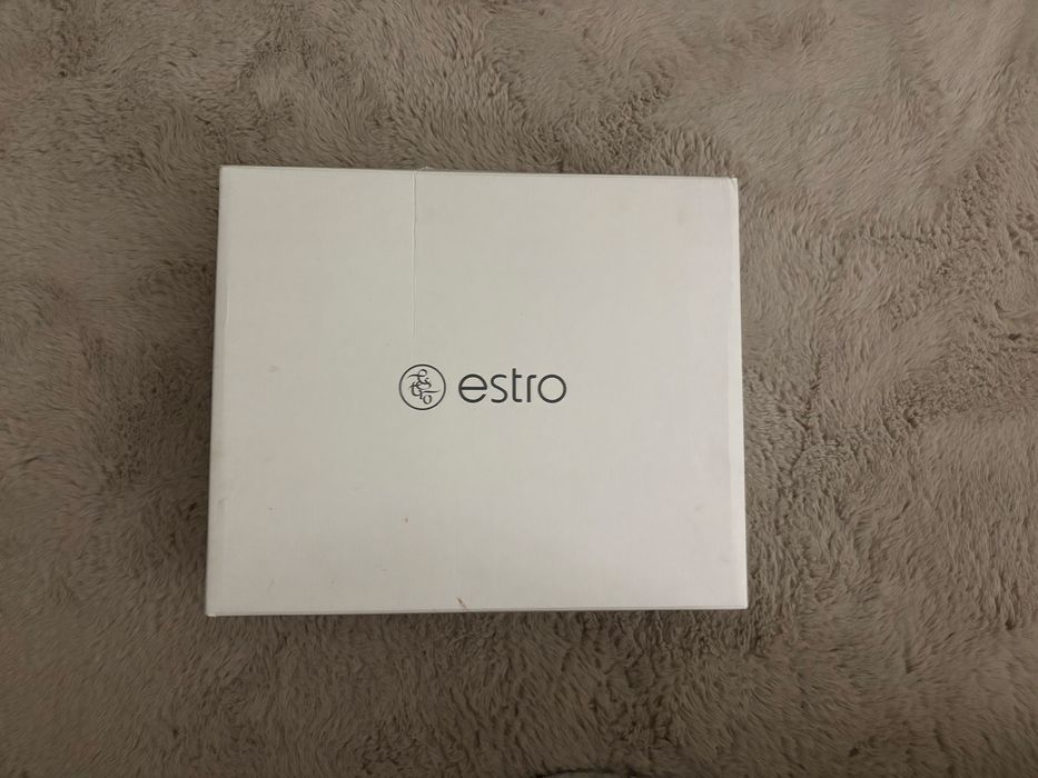 Жіночі чоботи ESTRO