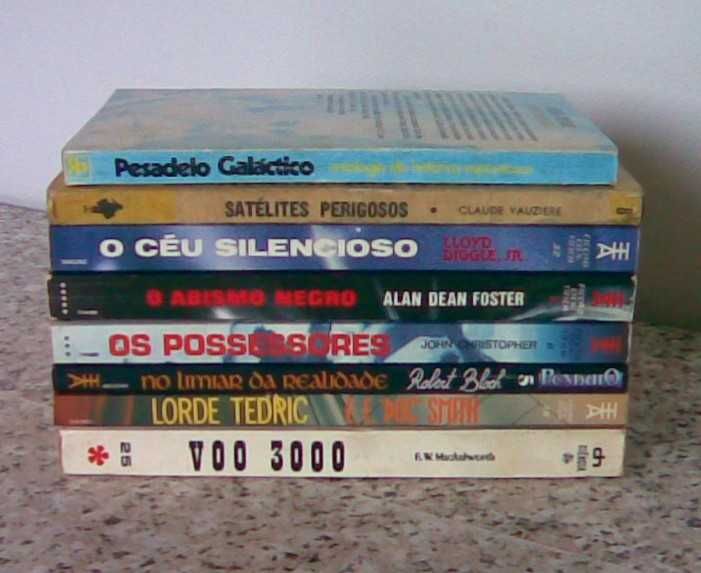 Lote com 85 livros - para desocupar - venda individual