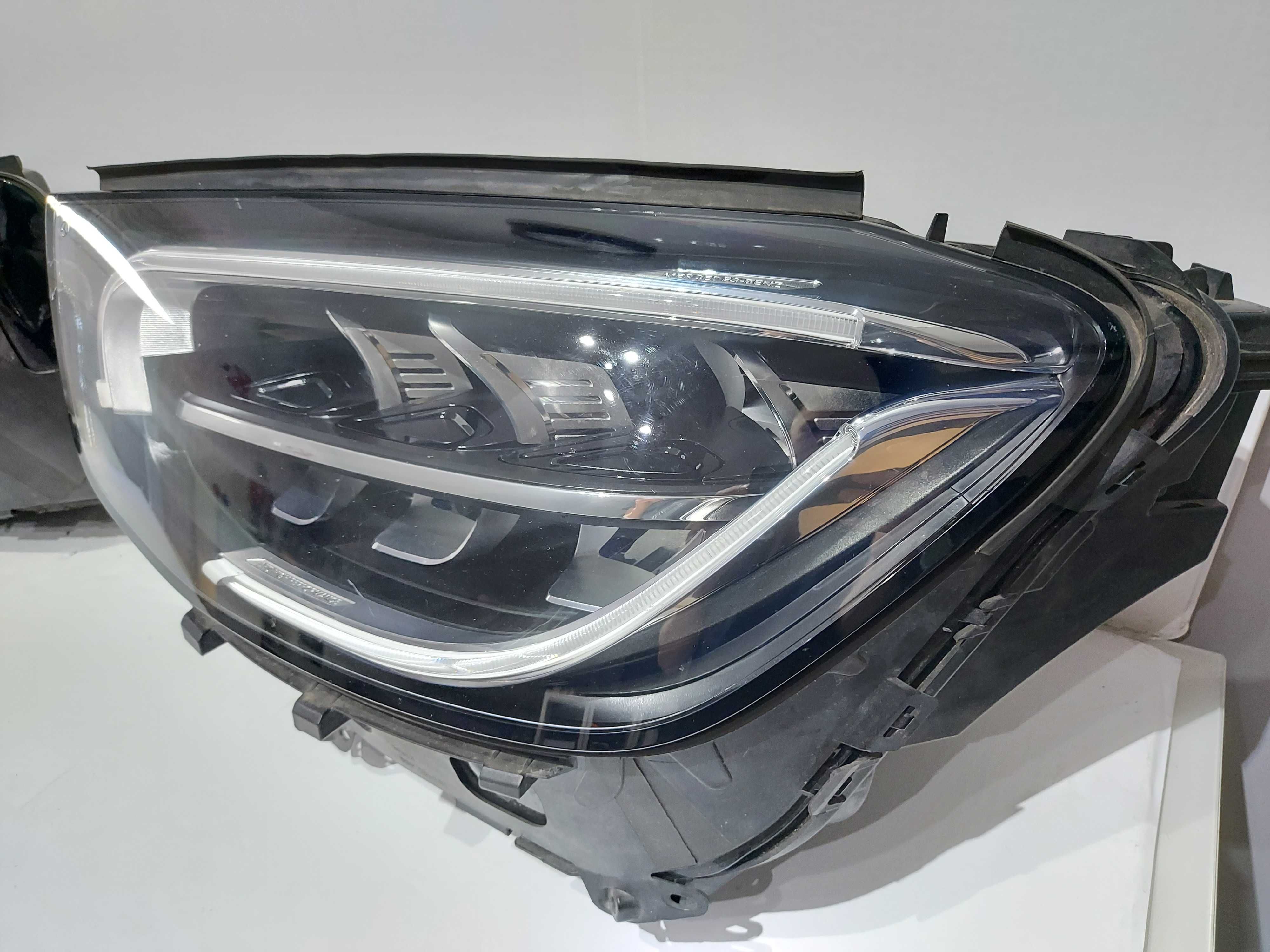 Mercedes GLC X253 19- Reflektor lewy prawy LED HIGH PERFORMANCE Europa