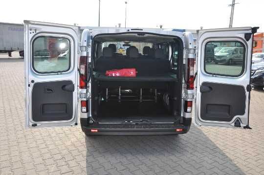 wynajem busa 9 bez kierowcy, wypożyczalnia busów Trójmiasto