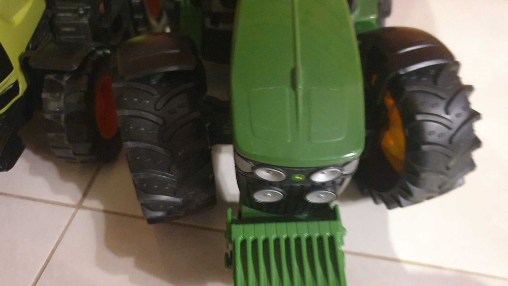 Zabawki Bruder john deere