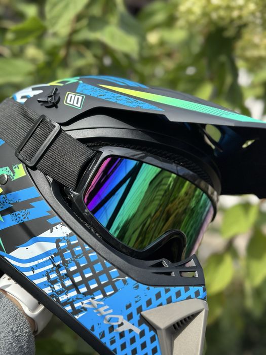 Эндуро, Мото, Вело шлем размер С