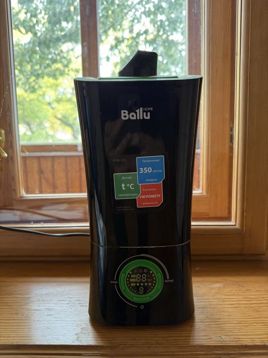 Увлажнитель воздуха ультразвуковий зволожувач повітря Ballu UHB-205