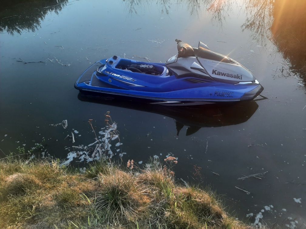 Kawasaki Ultra 250x kadlub napęd bez silnika Reja czesci skuter wodny