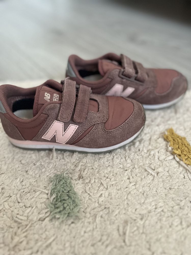 Buciki New Balance r. 28,5