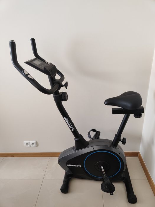 Rower stacjonarny magnetyczny B1050