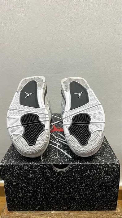 Jordan_4_Retro_Black_Military Biegania / Roz.42