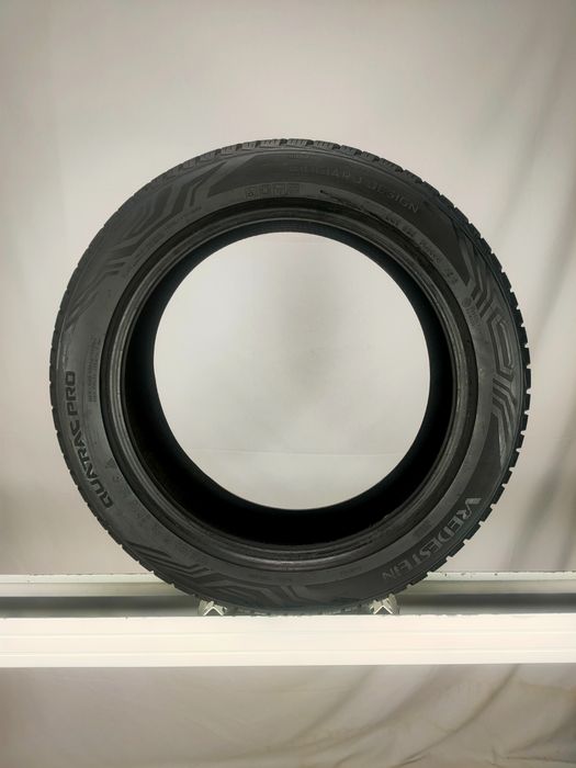 Opony 215/50R18 całoroczne 215/50/18 VREDESTEIN (osobowe) OO13005