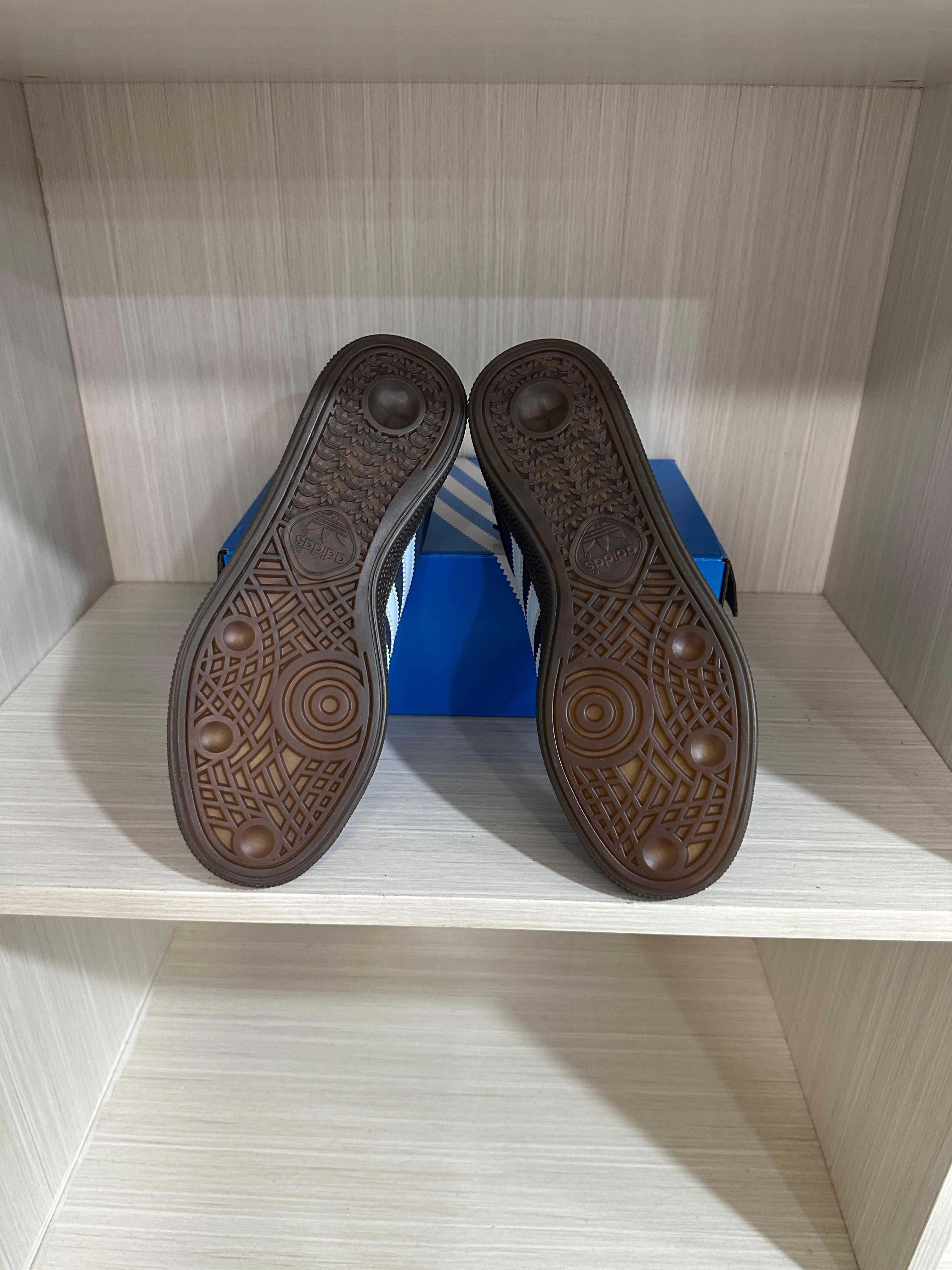 Adidas buyt damskie Handball_Spezial Navy_Gum Espadryle R.36