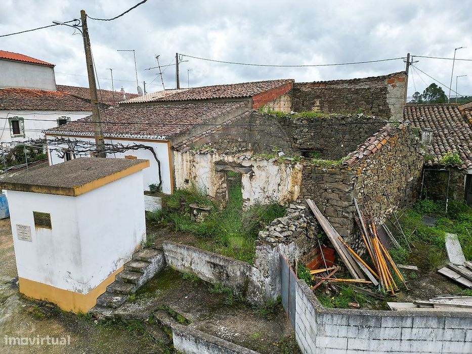 Moradia T0 para venda