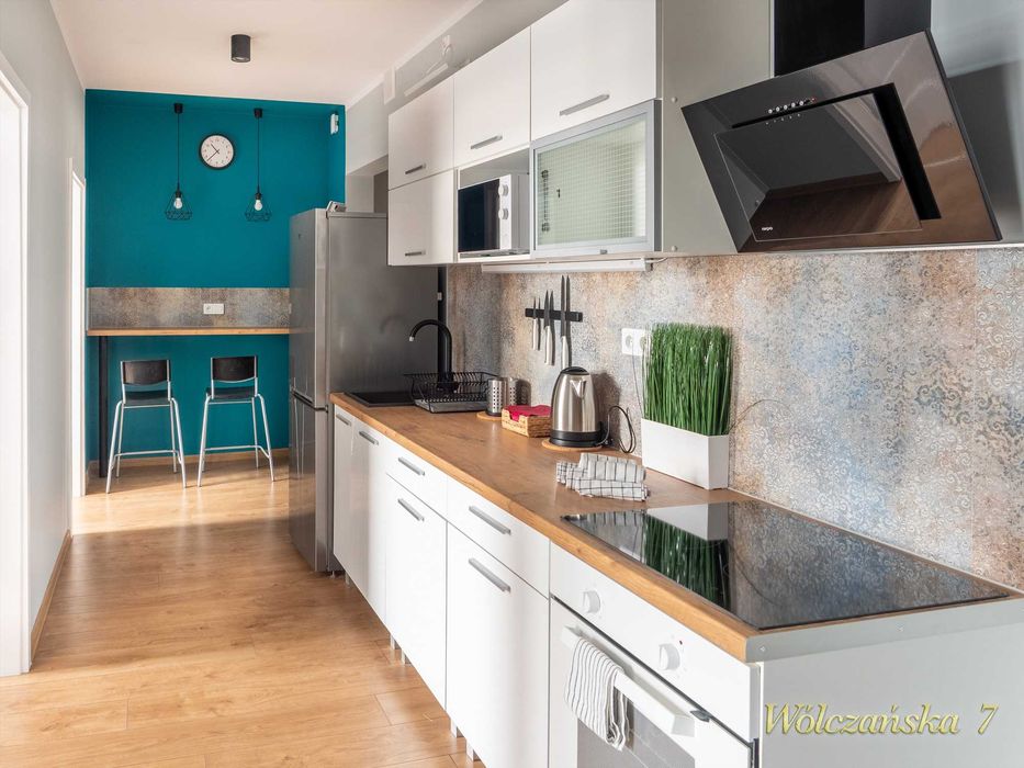 Wólczańska 7 - Pokój dla studenta/ki w 4-osobowym mieszkaniu m.7