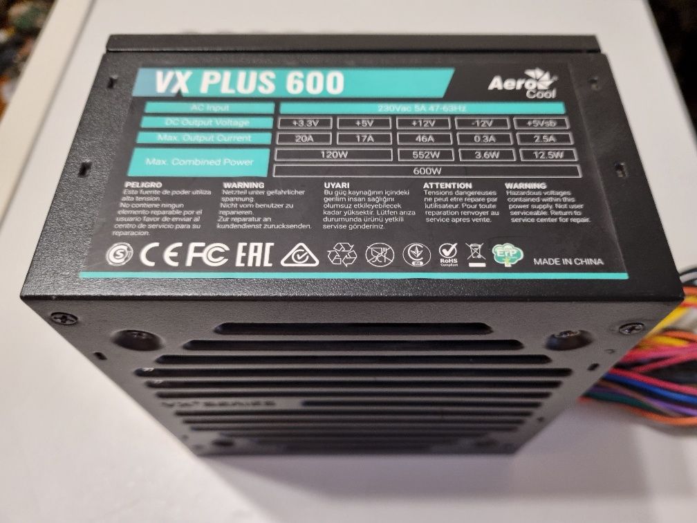 Блок питания AeroCool VX PLUS 600W [VX-600 PLUS] черный