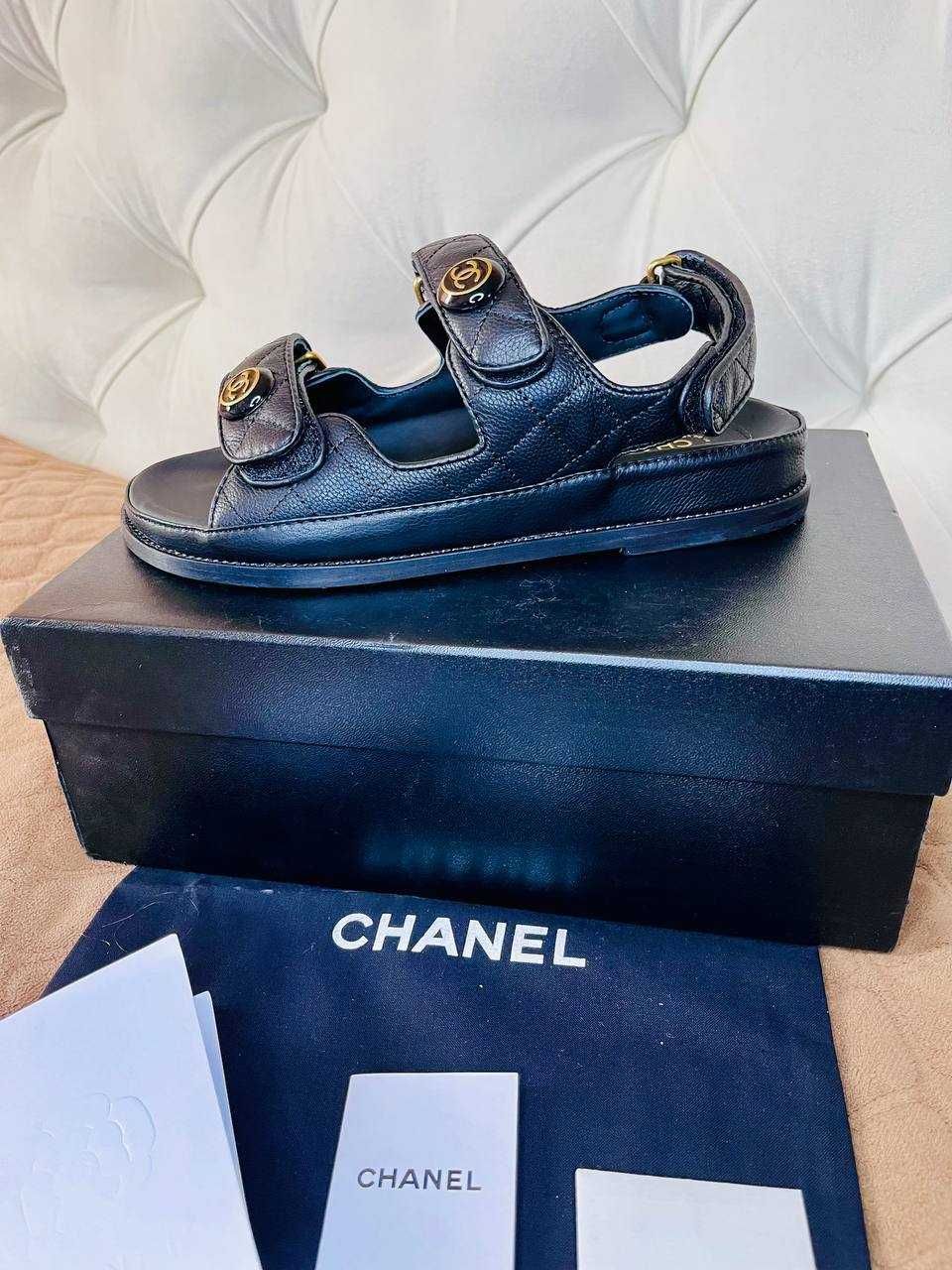 Сандалі в стилі chanel чорні шкіряні