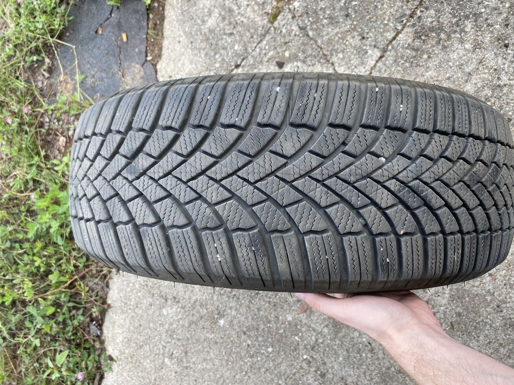 Opony zimowe Bridgestone R16 205/55