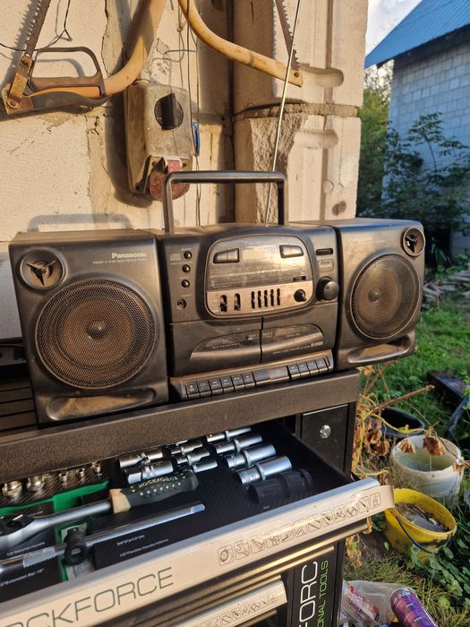 Radiomagnetofon panasonic RX-DT600