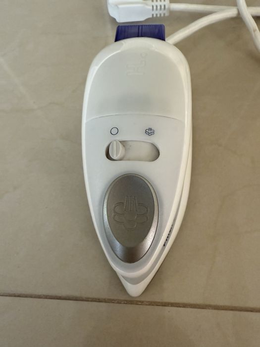 Утюжок дорожный Филипс