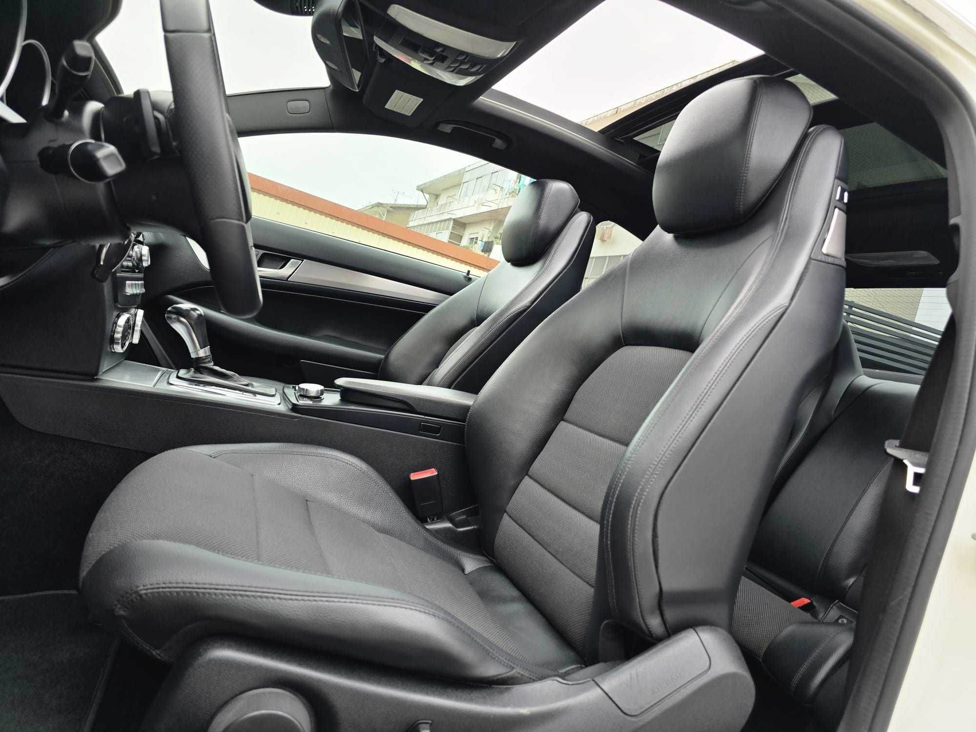 MERCEDES-BENZ C250 COUPÉ AMG 204CV BI-TURBO "7G-TRONIC"