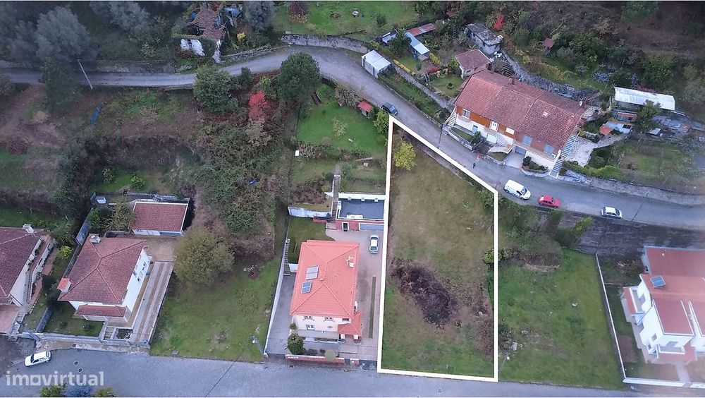 Terreno para construção moradia individual em St. Lucrécia, Braga!
