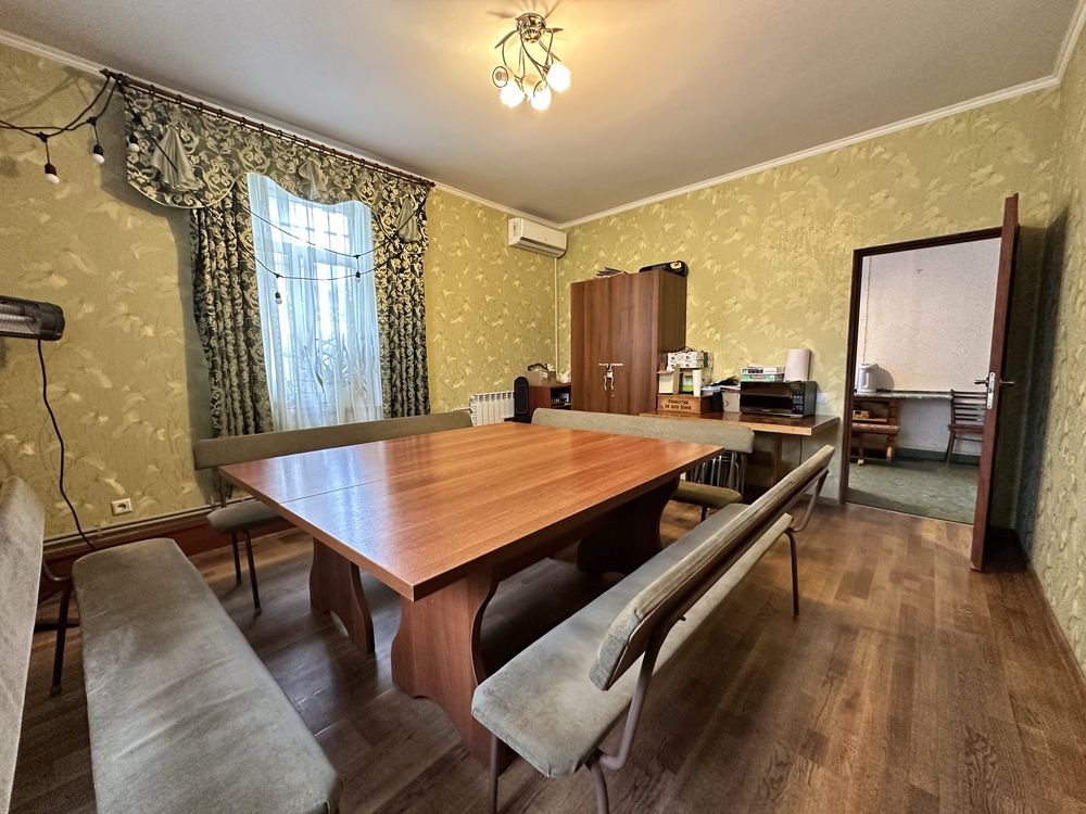Продаж приміщення м.Новояворівськ.